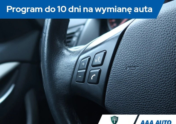 BMW X1 cena 61500 przebieg: 137599, rok produkcji 2015 z Zbąszyń małe 301